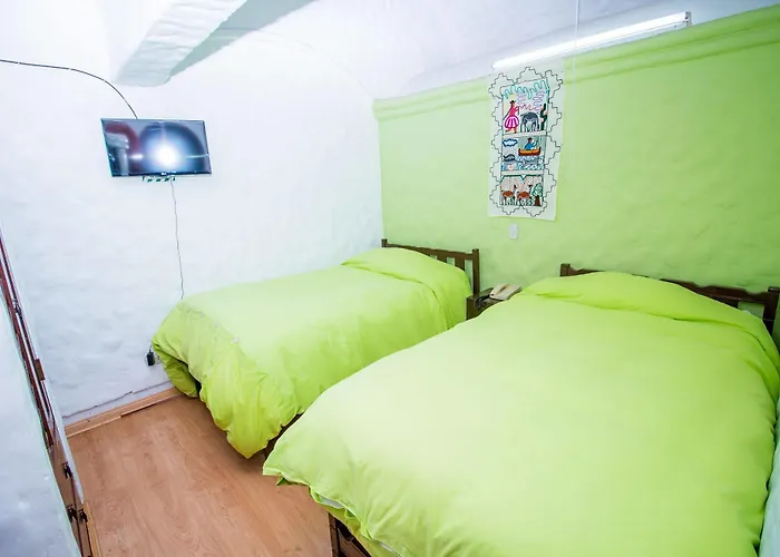 Hotel Carlos V 2*