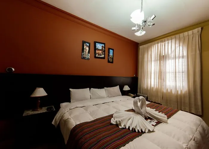 Carlos V Hotel