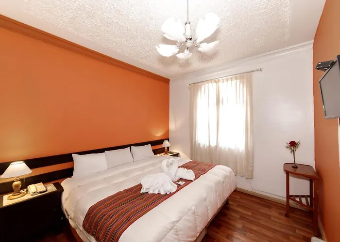 Hotel Carlos V 2*